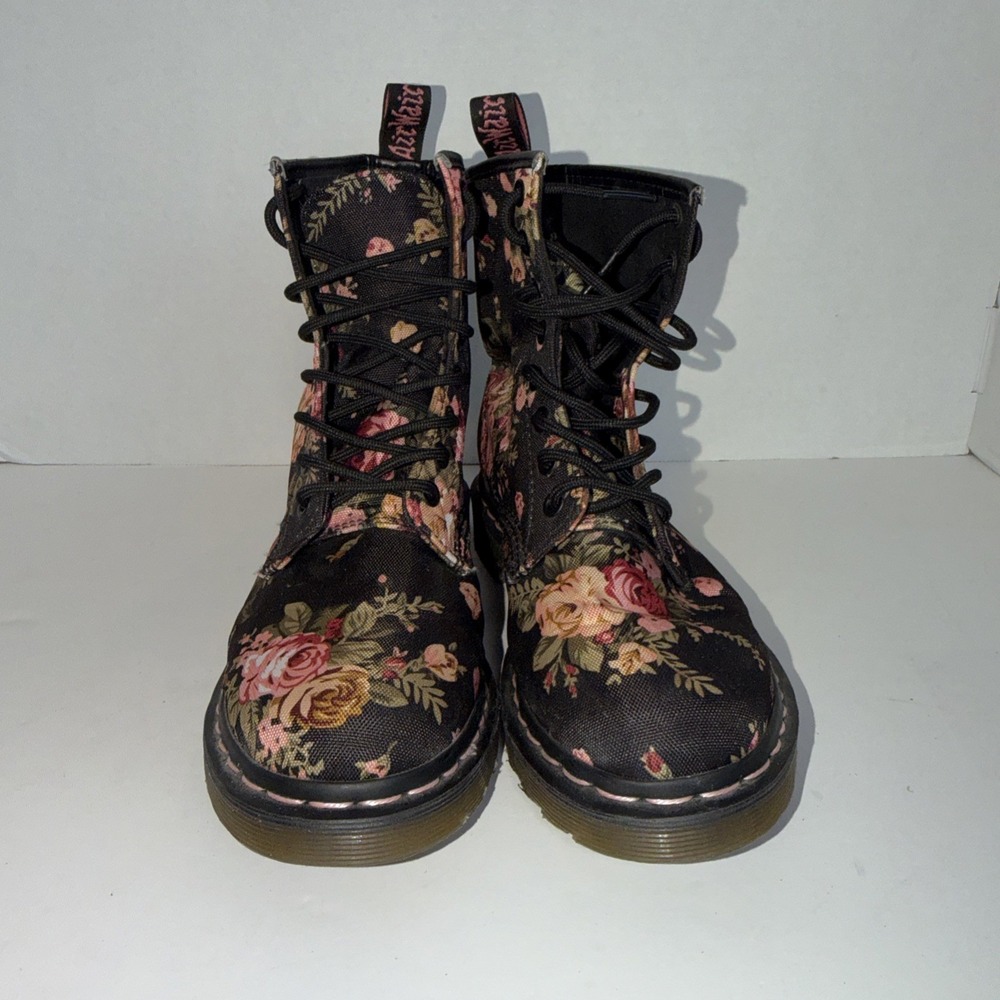 Dr. Martens 11821 Victoria Flowers Floral Canvas Boots Women's Size 7 - Picture 2 of 6